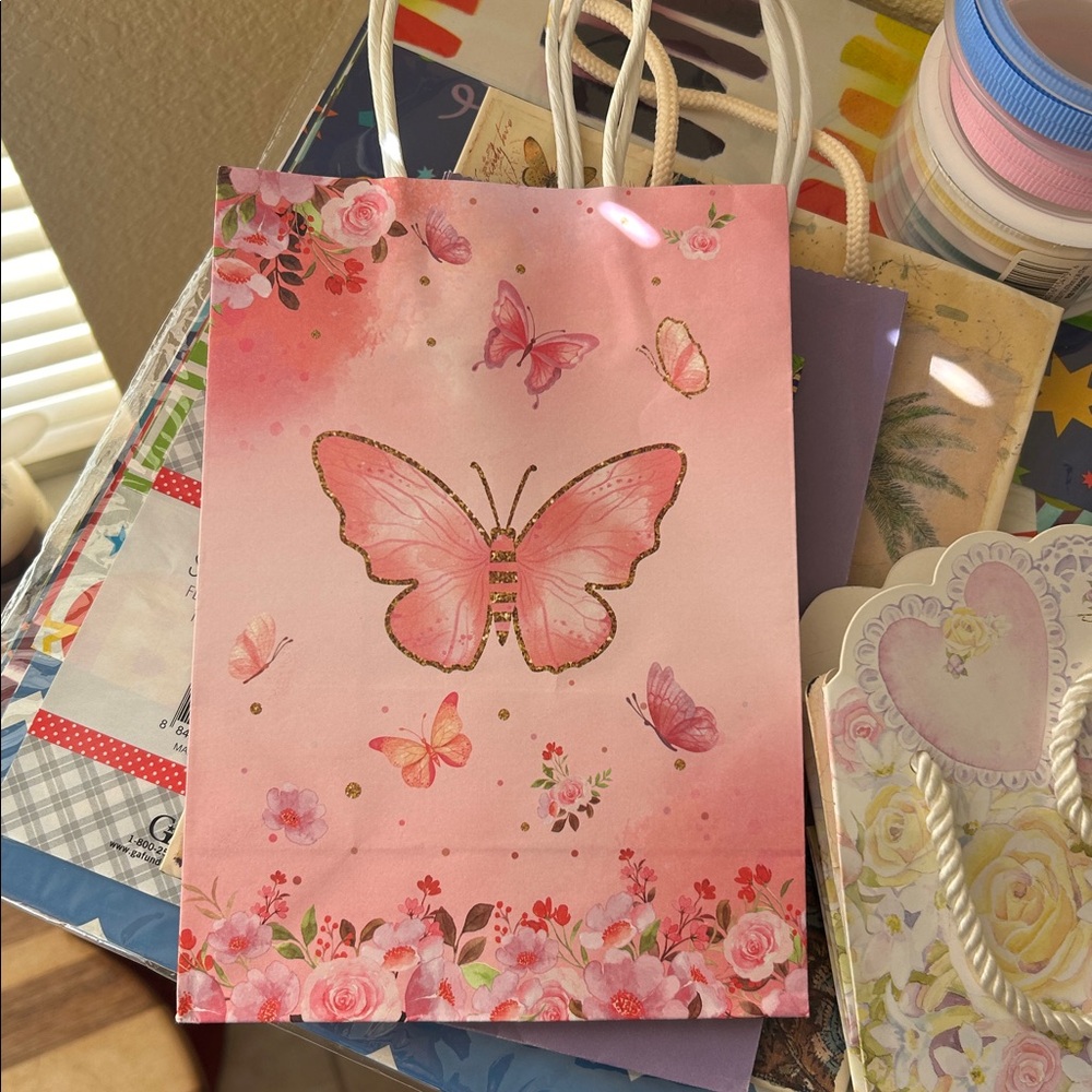 Gift Bags with Assorted Ribbons and flat wrap. - Picture 4 of 5